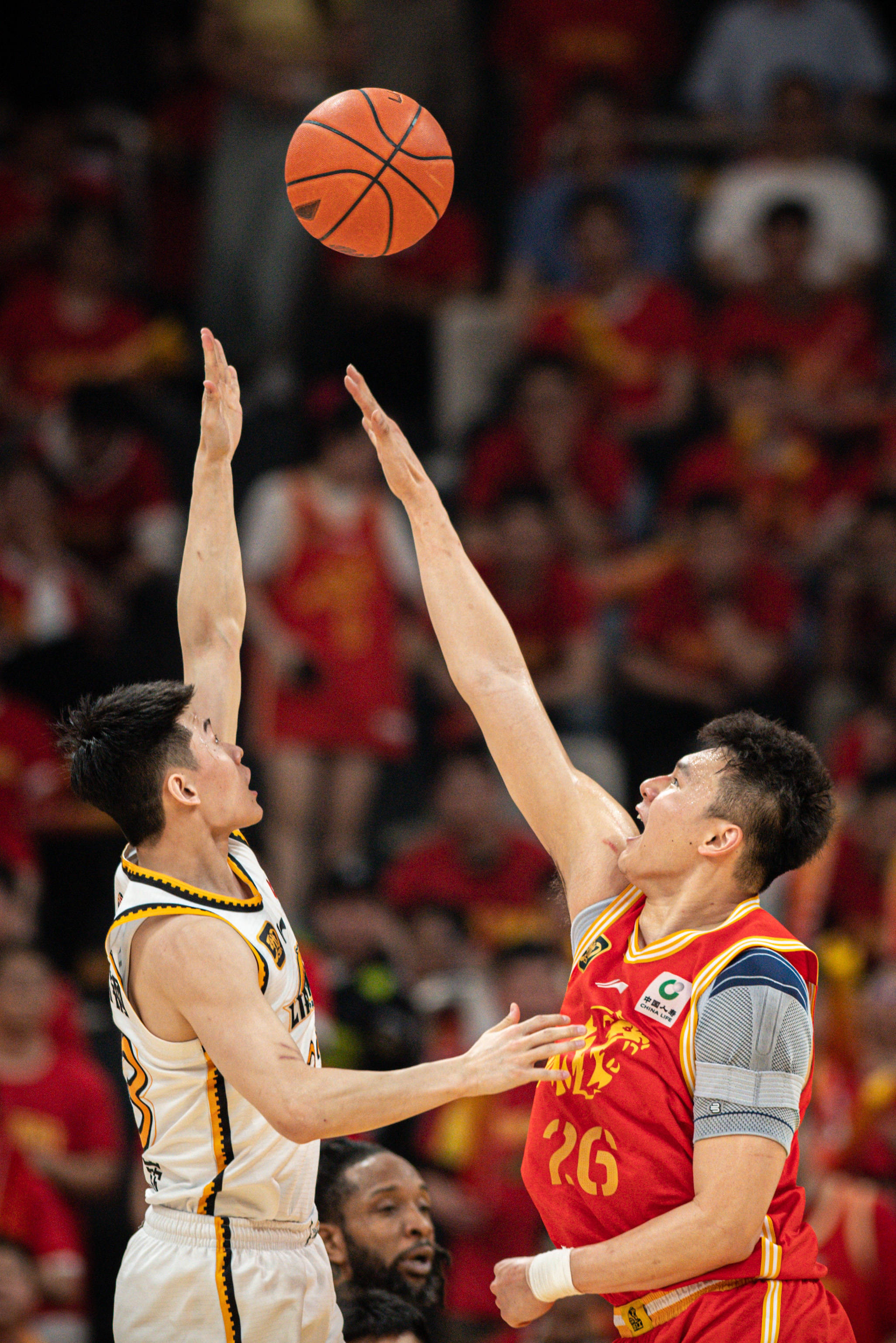 CBA战术革新取得奇效,引发战术热潮 CBA战术革新取得奇效,引发战术热潮