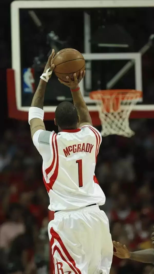 开云体育app-广州队逆转马刺，麦科勒姆点燃赛场