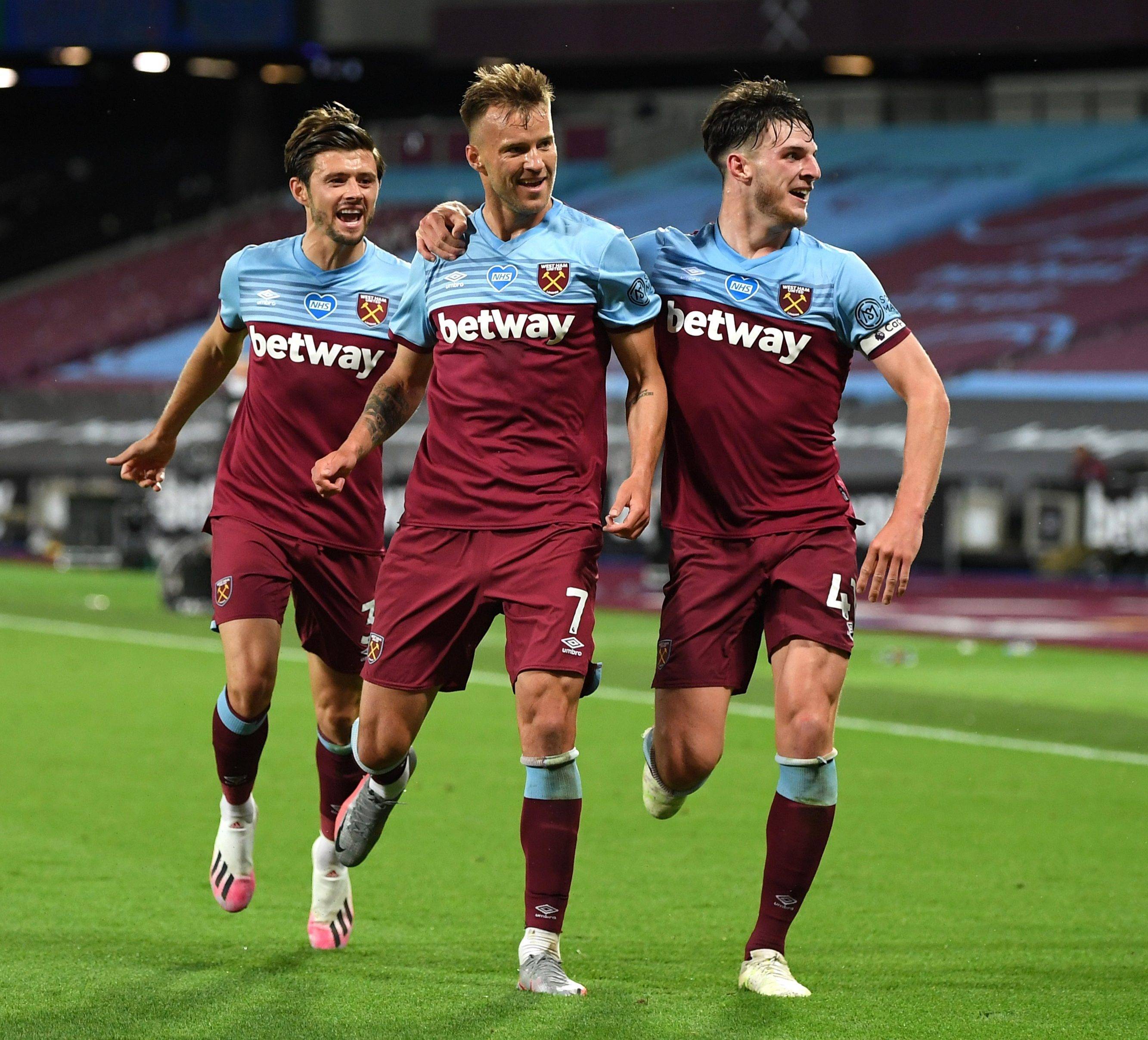 关于焦点大战:欧洲杯上演巅峰碰撞的信息 关于焦点大战:欧洲杯上演巅峰碰撞的信息